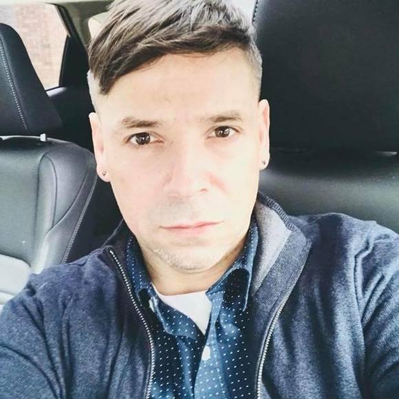 Meet your Posher, Dominic - Picture 1 of 1